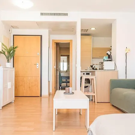Estudio Con Vistas Y Parking